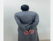 شرطة الباحة تقبض على شخص لنقله مخالفًا لنظام أمن الحدود