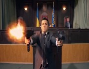 الرئيس الأوكراني يقتل أعضاء البرلمان.. مقطع متداول من مسلسله “خادم الشعب” (فيديو)