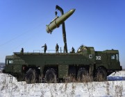 بلومبرغ: أميركا تعرض على روسيا تبادل معلومات بشأن الصواريخ