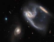 تلسكوب “هابل” يكتشف 3 مجرات مذهلة