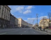 شوارع وسط العاصمة كييف فارغة مع اقتراب وحدات الجيش الروسي من دخول المدينة