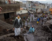 فيديو.. انهيار أرضي في عاصمة الإكوادور يقتل 14 شخصاً على الأقل