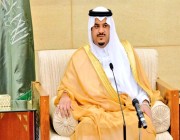 نائب أمير الرياض يؤدي صلاة الميت على نايف بن هندي بن ناصر بن حميد – رحمه الله –