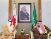 عقب وصوله الرياض.. ملك البحرين: السعودية ركيزة أمن المنطقة.. ونقدر دورها الاستراتيجي لخدمة القضايا العربية والإسلامية