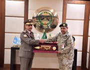 قائد القوات البرية الملكية يستقبل قائد القوات البرية الأميرية القطرية (صور)