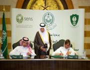 أمير منطقة مكة يشهد توقيع مذكرة تعاون بين “الأهلي” وجمعية البيئة