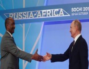 روسيا تعزّز علاقاتها مع السودان ذي الموقع الاستراتيجي وعينها على موارده الطبيعية