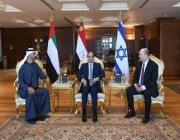“السيسي” يلتقي محمد بن زايد ورئيس الوزراء الإسرائيلي