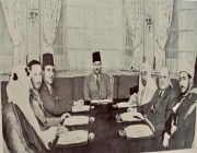 صورة تاريخية للملك سعود مع الملك فاروق وعدد من القادة العرب.. وهذه قصتها
