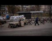 استعدادات الأوكرانيين لحماية العاصمة كييف من تقدم الجيش الروسي