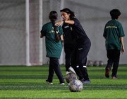 إدارة الكرة النسائية تدشن برنامج اكتشاف ناشئات كرة القدم في الرياض وجدة (صور)