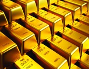أسعار الذهب تهبط مع ارتفاع الدولار