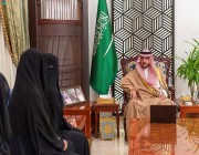 أمير الجوف يستقبل منسوبات جمعية الملك عبدالعزيز النسائية ويستعرض مشروع صنع في السعودية