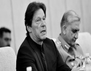 باكستان.. حجب الثقة عن رئيس الحكومة “عمران خان”