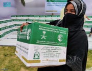 سلمان للإغاثة يوزع 2.000 سلة غذائية في بنغلاديش
