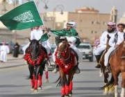 الموارد البشرية بالحدود الشمالية تنظم مسيرة الخيول العربية