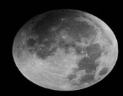 “فلكية جدة” ترصد خسوف القمر فجر اليوم