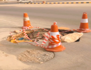 إستغاثة أهالي حي نرجس بسبب حفرة في الطريق لتجنب الحوادث