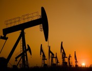 النفط يرتفع مع زيادة الطلب على المنتجات البترولية