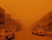 تعطيل الدوام الرسمي و2000 حالة اختناق جراء عاصفة الغبار بالعراق.. وتوقعات بوصولها للكويت