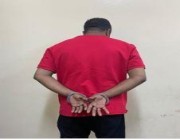 شرطة جازان تلقي القبض على مواطن ظهر بمقطع فيديو يعبث بمرفق عام في ضمد