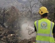 “الدفاع المدني” يواصل عمليات إخماد حريق في قمة جبل بوادي ضيم بالطائف