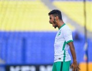 حسين العيسى: حصلنا على ما نريده أمام أوزبكستان.. و”الشهري” يستحق البطولة