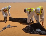 شاهد.. العثور على جثـث 20 مهاجراً في الصحراء الليبية‎‎