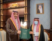 أمير الباحة يستقبل مدير عام الديوان العام للمحاسبة بالمنطقة