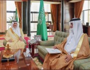 أمير تبوك يستقبل المشرف العام على مدارس الملك عبدالعزيز النموذجية بالمنطقة