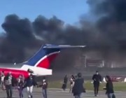 اشتعال طائرة على متنها 130 راكبا في ميامي الأمريكية (فيديو)