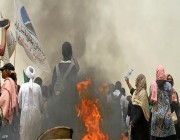 السودان.. مقتل متظاهر بالرصاص في ذكرى فض “اعتصام القيادة”
