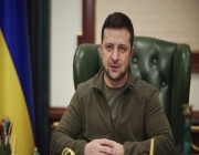زيلينسكي: أوكرانيا تخسر من 60 إلى 100 جندي يومياً