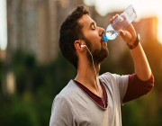 هل شرب الماء دفعة واحدة يسبب تليّف الكبد؟