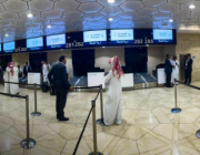 مطار الملك خالد يُعلن عن بدء التشغيل التجريبي للكاونترات الإضافية في الصالة الدولية 2