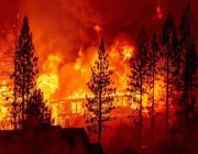 حريق الغابات في كاليفورنيا يتمدد وسط موجة قيظ تضرب الولايات المتحدة