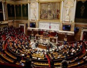 ربطات العنق تثير انقساما داخل البرلمان الفرنسي