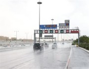 قطر.. أمطار غزيرة تغلق بعض شوارع الدوحة (فيديو وصور)