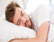 5 أطعمة شائعة تساعد على النوم الصحي.. تعرف عليها