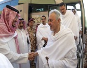 الأمير خالد الفيصل يصل إلى مشعر منى لمتابعة أعمال الحج