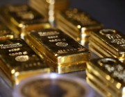 الذهب يرتفع بدعم تصيد الصفقات وتراجع الدولار بعد خسائر كبيرة
