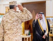 سمو أمير القصيم يستقبل قائد لواء الخليفة عمر بن عبدالعزيز في المنطقة