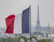 فرنسا تخفض توقعات النمو للعام المقبل إلى 1%