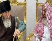 مفتي عام المملكة يستقبل مفتي الشيشان في منى