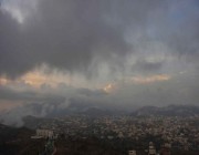 أتربة مثارة وأمطار رعدية على منطقة المدينة المنورة
