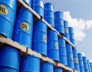 النفط يصعد عند الإغلاق مع رفع وكالة الطاقة الدولية توقعاتها لنمو الطلب في 2022