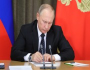 بوتين يوقّع مرسوماً يسهّل إقامة الأوكرانيين في روسيا