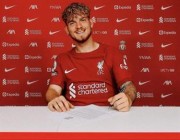 رسميًا.. “ليفربول” يُعلن توقيع لاعبه “إليوت” عقد طويل الأمد