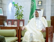 سمو أمير الرياض بالنيابة يستقبل مدير جوازات المنطقة