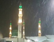 شاهد.. هطول أمطار غزيرة على الحرم النبوي